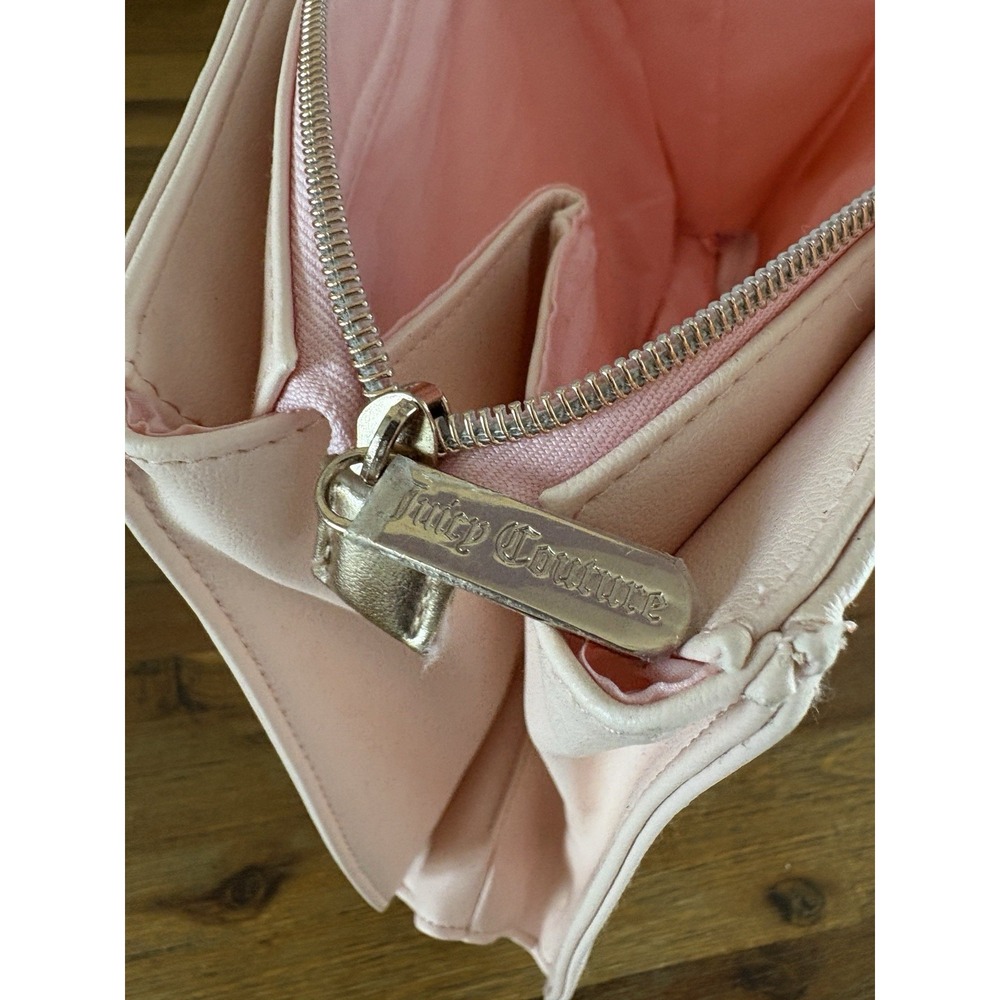 Juicy Couture Light pink Satchel Handbag Tote Bag Rose gold Trim & Zipper Lined - Picture 13 of 16